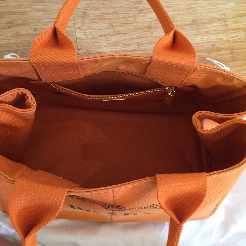 Prada rare orange color canvas tote - Picture 4 of 4